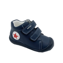 Load image into Gallery viewer, A navy blue Pablosky First Walker Plus Mediterraneo with a robust toe guard, flexible non-slip sole, and double velcro fastenings.
