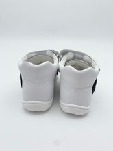Load image into Gallery viewer, Pablosky First Walker White Plus Blanco 032202