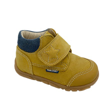 Load image into Gallery viewer, A pair of Pablosky Junior Ankle Boots in a tan color with blue corduroy detail around the heel, featuring a leather upper and lining, with a padded ankle and a flexible non-slip sole.