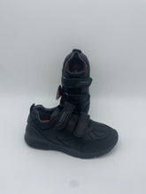 Load image into Gallery viewer, leather trainer black