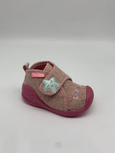 Load image into Gallery viewer, Biomecanics Girls Slipper/Indoor Shoe