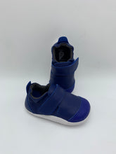 Load image into Gallery viewer, bobux shoes