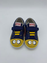 Load image into Gallery viewer, minion