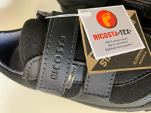 Load image into Gallery viewer, school shoes boy