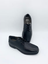 Load image into Gallery viewer, senior boys shoe