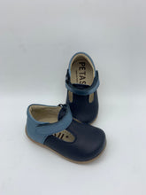 Load image into Gallery viewer, Petasil Savana T-Bar Navy