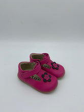 Load image into Gallery viewer, Petasil Savana T-Bar Fuscia