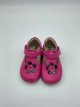 Load image into Gallery viewer, Petasil Savana T-Bar Fuscia