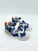 Load image into Gallery viewer, Biomechanics Trainer Azul Y Blanco 222131-A