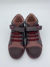 Load image into Gallery viewer, Garvalin Glitter Star Ankle Boot Wine