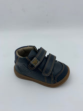 Load image into Gallery viewer, Garvalin Classic Shoe Navy/Tan