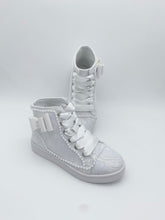 Load image into Gallery viewer, Sweetie Pie Raya Hi-Top