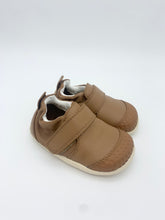 Load image into Gallery viewer, Bobux Go Cruiser Caramel