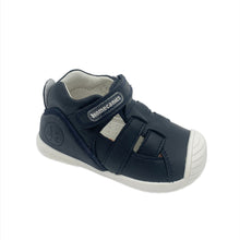 Load image into Gallery viewer, Biomecanics Summer Shoe Navy Jnr