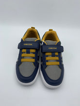 Load image into Gallery viewer, J ARZACH BOY