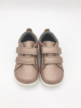Load image into Gallery viewer, Bobux Grass Court Shoe Rose Gold