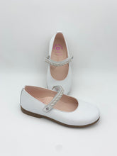 Load image into Gallery viewer, Pablosky White Shoe Pearl/Diamante Strap/Napa Nacar Blanco 349808