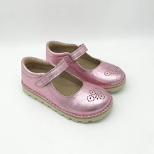 Load image into Gallery viewer, Petasil Celina Pink