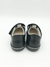 Load image into Gallery viewer, Ricosta Winona Navy Patent