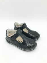 Load image into Gallery viewer, Ricosta Winona Navy Patent