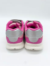 Load image into Gallery viewer, Primigi Infinity Light Heart Trainer Fuxia/Rosa/Silver 8959000
