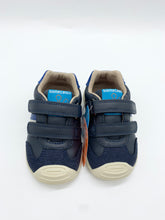Load image into Gallery viewer, Biomecanics Casual Stripe Shoe White/Grey or Ocean Navy/Royal
