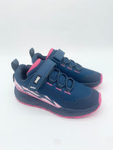 Load image into Gallery viewer, Primigi Gore-Tex Storm Trainer Navy/Rosa Pink 2419011
