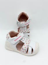 Load image into Gallery viewer, Biomecanics Strawberry Sandal White Blanco 262107-B050
