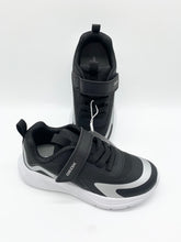 Load image into Gallery viewer, Geox Sprintye Black/White J56NXA0FU54C9999
