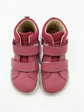 Load image into Gallery viewer, Superfit Superfree Shoe Dark Pink/Rot 1-000543-5540

