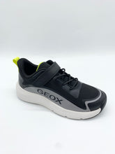 Load image into Gallery viewer, Geox Pro-Ran Boy Black/Grey J663KA 0FU54 C0017
