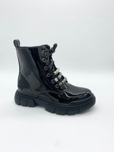 Load image into Gallery viewer, Lelli Kelly Vittoria Stivale Boot Black.
