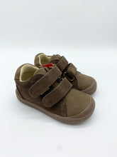 Load image into Gallery viewer, Primigi Baby Snail Shoe Brown 2400022
