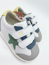 Load image into Gallery viewer, Garvalin Barefoot Star Shoe White/Blue Edera 262320-C863
