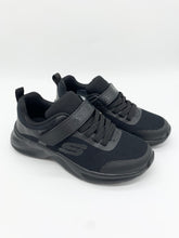 Load image into Gallery viewer, Skechers Dynamatic Black Trainer 303552L/BBK
