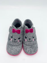 Load image into Gallery viewer, Superfit Happy Slipper - Various Styles

