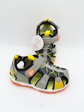 Load image into Gallery viewer, Garvalin Treck Sandal Closed Toe Grey/Orange 262715-A156
