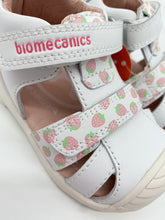 Load image into Gallery viewer, Biomecanics Strawberry Sandal White Blanco 262107-B050
