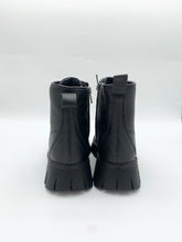 Load image into Gallery viewer, Primigi Fiore Boot Black PMG Black Lab
