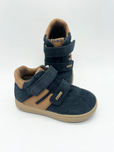 Load image into Gallery viewer, Primigi Ankle Boot Gore-Tex Navy/Cuoio Tan 235000
