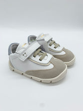 Load image into Gallery viewer, Primigi Decon Cruiser 8903000 or 8903011
