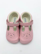 Load image into Gallery viewer, Startrite Tumble Sugar Pink Leather Pre-Walker/Cruiser Shoe
