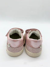 Load image into Gallery viewer, Primigi Baby Like Rosa Flower Shoe 1403022
