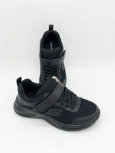 Load image into Gallery viewer, Skechers Dynamatic Black Trainer 303552L/BBK
