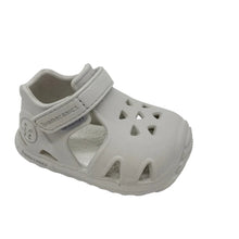 Load image into Gallery viewer, Gray children's sandal with a strap on a white background
