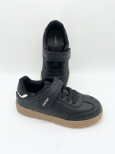 Load image into Gallery viewer, Geox Emberlix Boy Black/white J66DJA 054FU C0127
