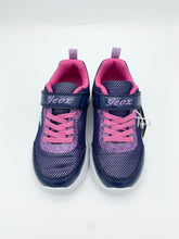 Load image into Gallery viewer, Geox Assister Trainer Navy/Fuchsia
