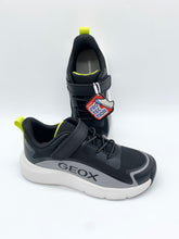 Load image into Gallery viewer, Geox Pro-Ran Boy Black/Grey J663KA 0FU54 C0017
