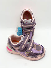 Load image into Gallery viewer, Biomecanics Trainer Lila Lilac 251272-B164
