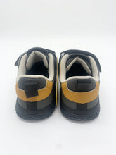 Load image into Gallery viewer, Primigi Vibram Barefoot Gore-Tex Trainer Grey/Black/Royal 2418044
